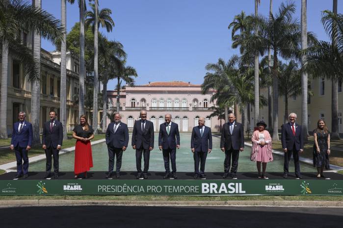 Reunión de los representantes de Mercosur y el EFTA.
