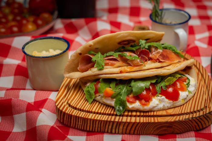 Piadina romagnola.