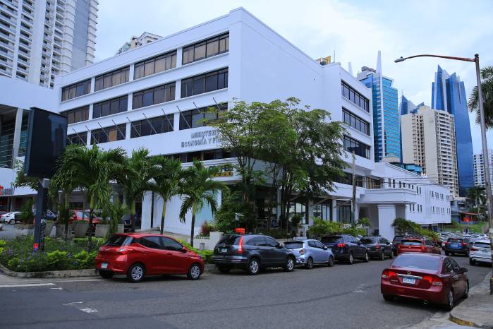 A través de avanzados cruces de información, la DGI detectó una brecha alarmante en el reporte de ingresos de microempresarios.