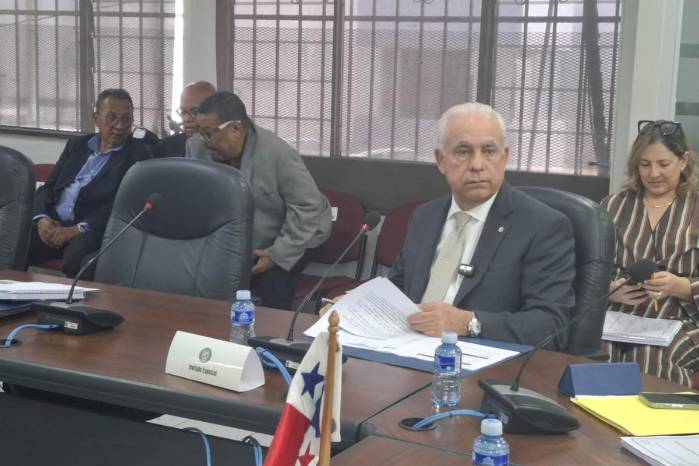 Linares afirmó que la prioridad es garantizar la sostenibilidad en el sector.
