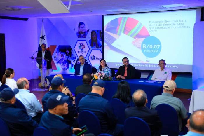 La comisión tripartita fue instalada el sábado, 15 de noviembre.