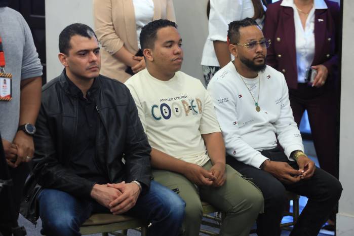 Camilo Flórez, Dwayne Calvo y Edmar Camacho.