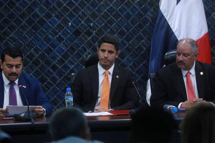 El diputado de MOCA anunció que la comisión realizará fiscalizaciones permanentes y giras al interior del país, iniciando en el circuito 6-3 de la provincia de Herrera.