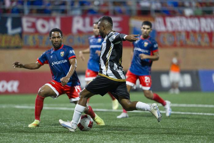 El Tauro se llevó la victoria 0-1 contra el Plaza Amador.