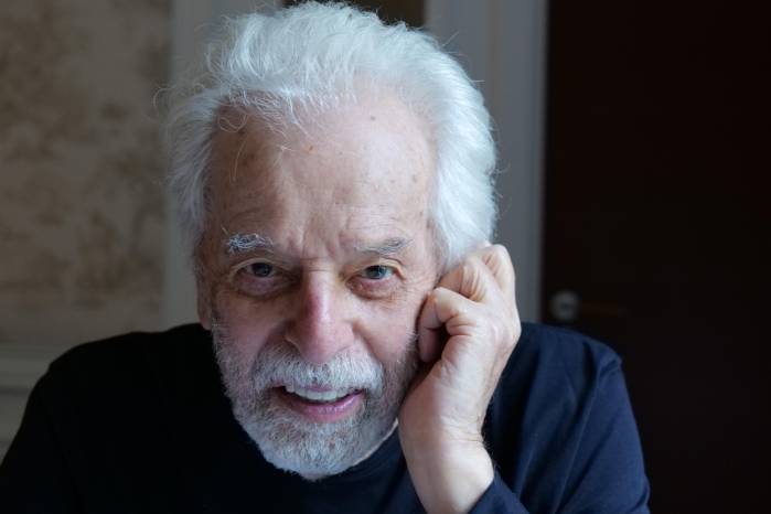 Jodorowsky propone un recorrido a los lectores.