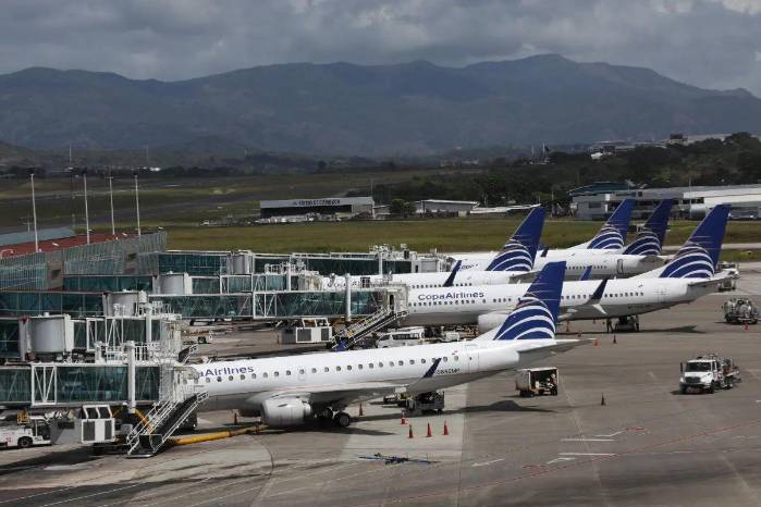 Vista de algunos aviones de Copa Airlines en el Aeropuerto Internacional de Tocumen.