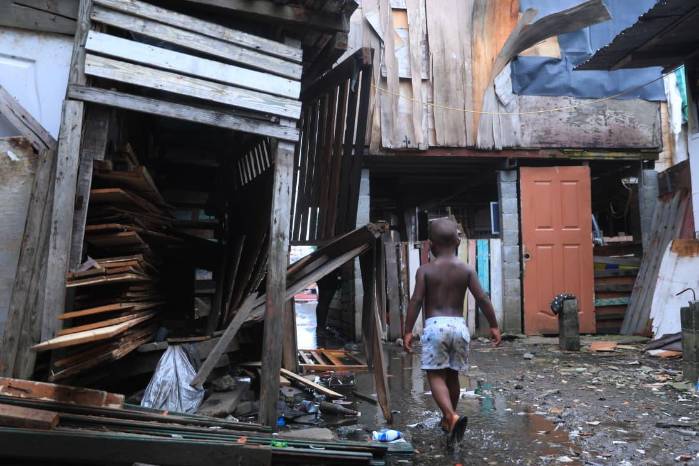 Santa Cruz es una zona de barracas multifamiliares