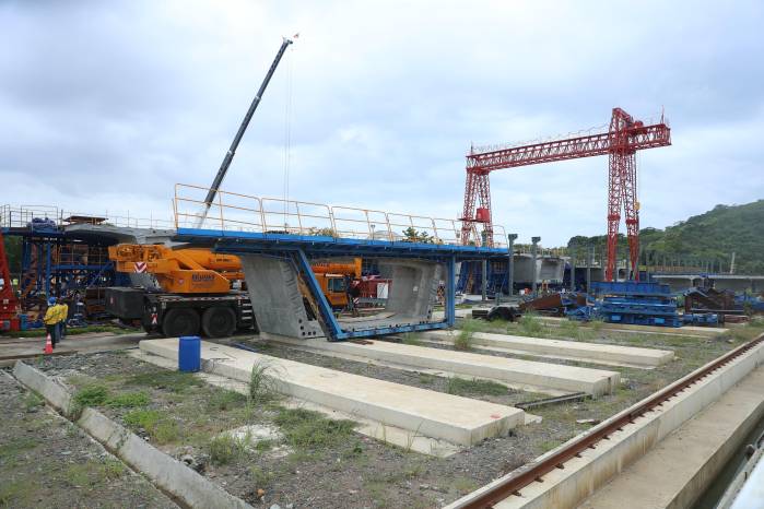 Trabajos del Cuarto Puente sobre el Canal de Panamá.