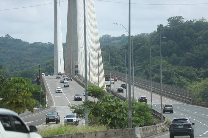 Puente Centenario.