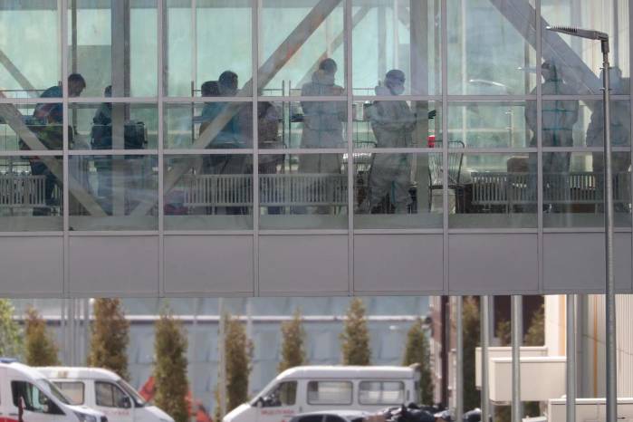 Cerca de 200 personas fueron sometidas a vigilancia después del fallecimiento.