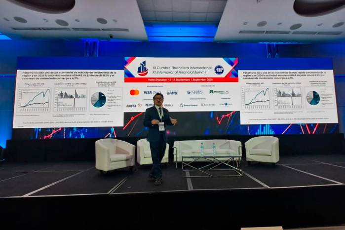 Juan José Barrios, Economista de País del BID en Panamá, durante XII Cumbre Financiera de la ABP.