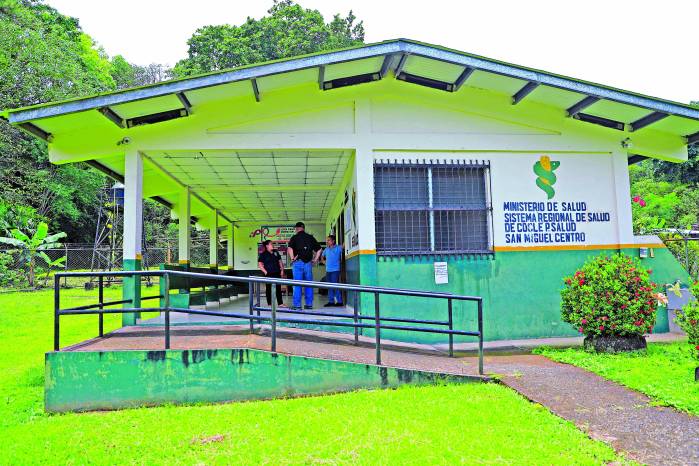 El Puesto de Salud de San Miguel Centro tiene 45 años prestando primeros auxilios y ofreciendo servicios básicos.