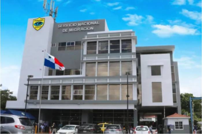 De acuerdo con Migración, la documentación requerida varía según la condición de la vivienda donde reside la persona solicitante.