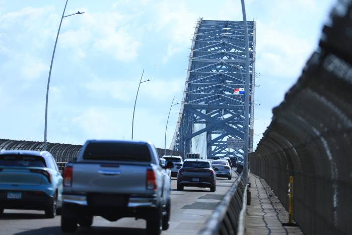 Tras evaluaciones preliminares, las autoridades autorizan el paso para ciertos vehiculos.