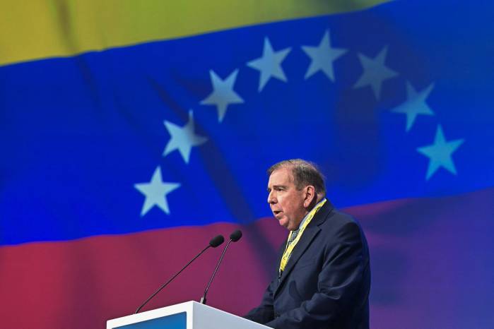 González Urrutia espera que Maduro se vaya a ‘un destino en donde pueda disfrutar de sus ganancias’.