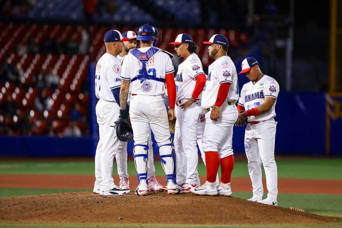 Serie del Caribe: En dos entradas los Charros acaban los Federales