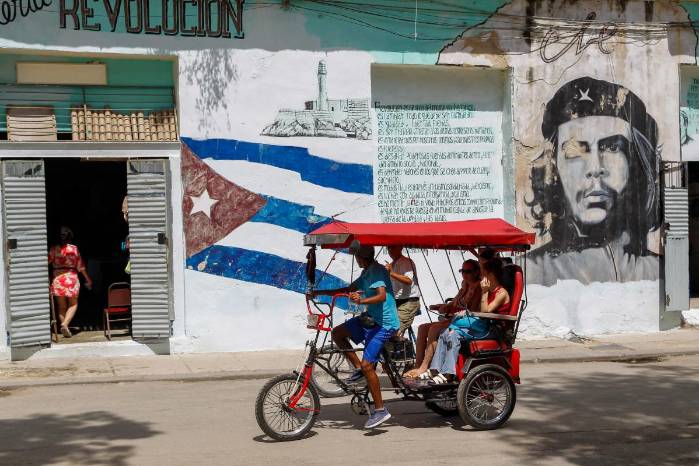 El mensaje del Comando Sur se centra en un llamado al cambio, acompañado de críticas al sistema político y a las élites del país.