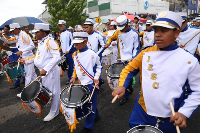 La ministra de Educación, Lucy Molinar, resaltó el sentido de unidad que caracteriza estas fechas.