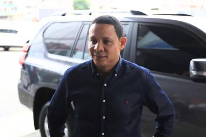 El expresidente afirmó que las operaciones detectadas en cuentas ligadas a Héctor Brands deben ser esclarecidas.