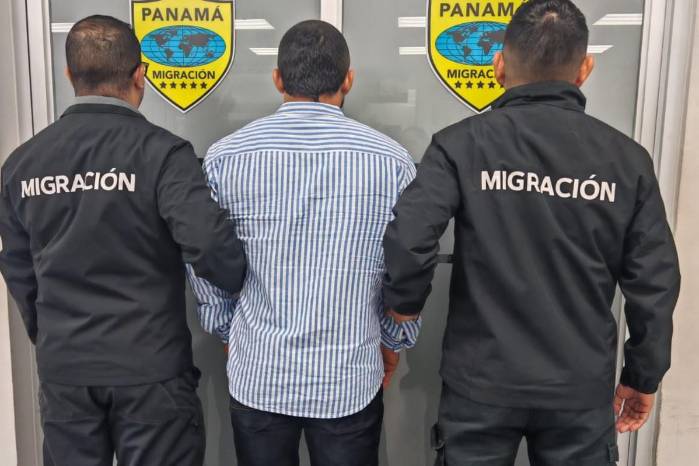El SNM destacó que esas acciones forman parte de los controles permanentes que mantiene en los aeropuertos.