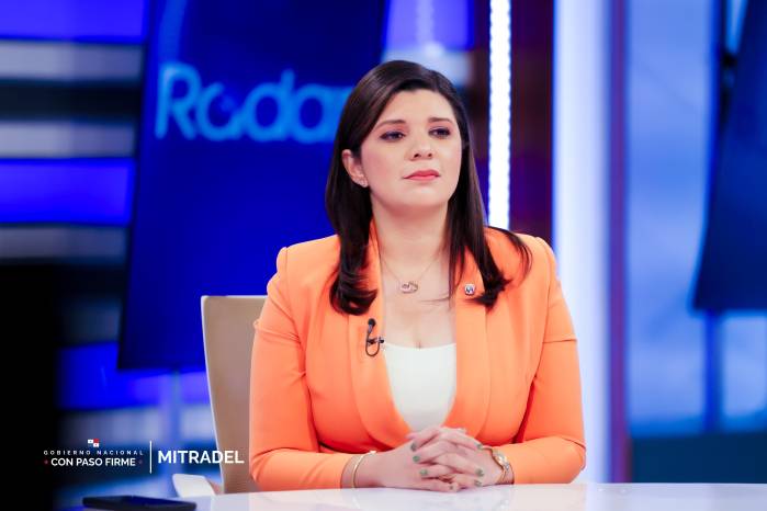La ministra reiteró que la decisión administrativa y los procesos penales son independientes del derecho del sindicato a llevar adelante su reestructuración interna.