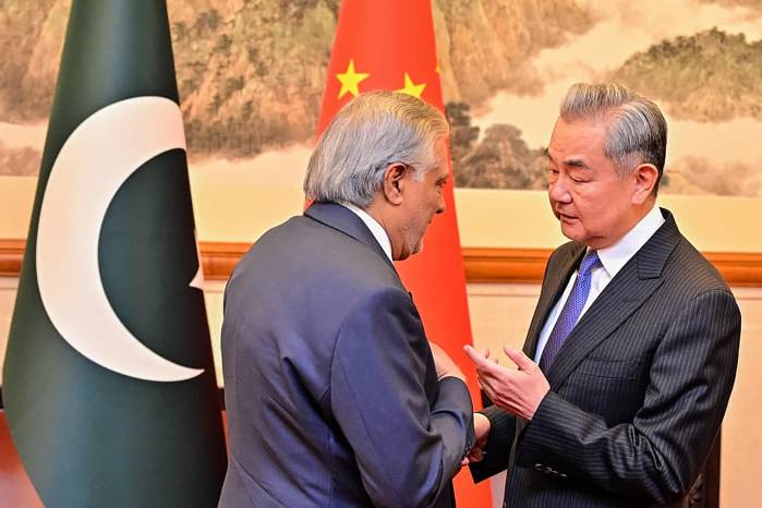 China y Pakistán reforzaron su coordinación diplomática con una propuesta conjunta que busca contener la crisis regional y abrir espacio a negociaciones entre las partes enfrentadas.