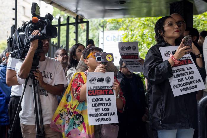 Los periodistas también son blanco de las detenciones arbitrarias en Venezuela.