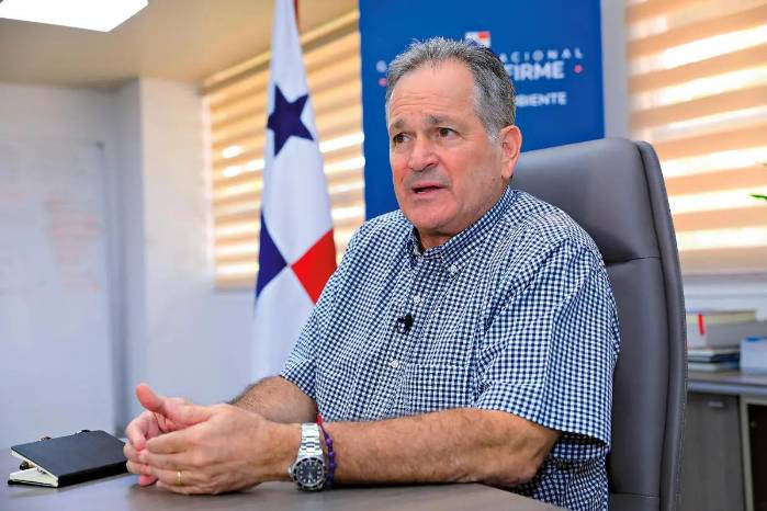 Juan Carlos Navarro, titular del Ministerio de Ambiente (MiAmbiente) en una entrevista de archivo con La Estrella de Panamá.