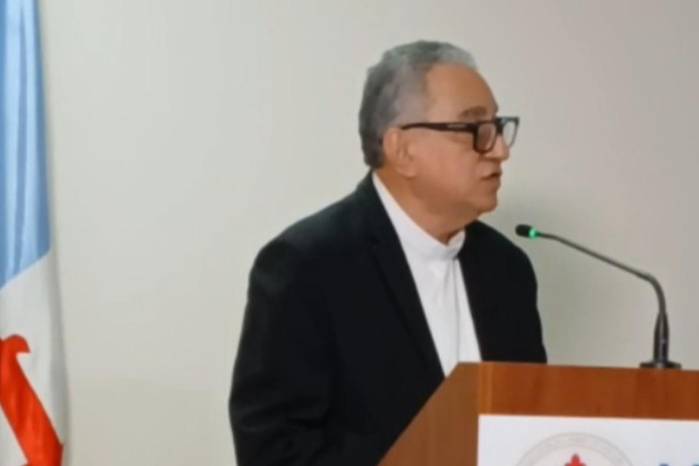 ’Nos duele profundamente el sufrimiento que han vivido’, dijo Ulloa.