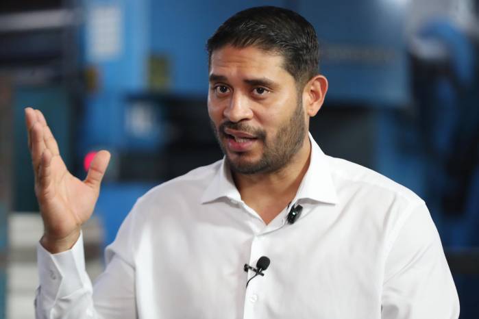 Jhonathan Vega, diputado de Vamos