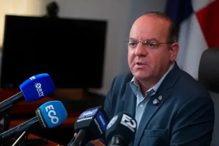 Arias Strunz pidió no caer en triunfalismos y reiteró que el turismo necesita una planificación estratégica de largo plazo, así como acciones claras en el corto plazo.