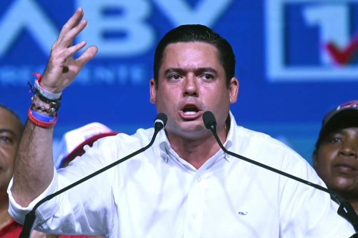 Contraloría investiga enriquecimiento injustificado de Carrizo.