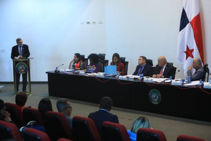 Circuitos y censo electoral, el nuevo pulso al Tribunal Electoral