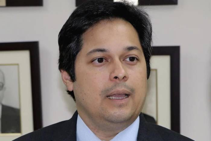 El expediente revela cómo la Fiscalía reconstruyó el patrimonio del exdirector de la DGI a partir de sus cuentas, tarjetas de crédito, vehículos, propiedades y transferencias.