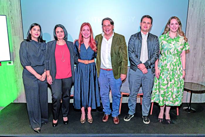 Como parte de la entrega de los certificados I-REC, InterEnergy organizó el panel “¿Cómo impulsar rentabilidad y sostenibilidad en las empresas?”