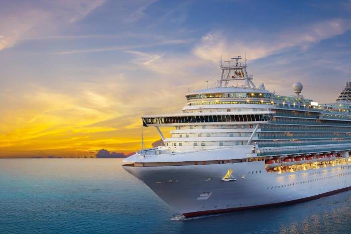 La tasa provocaría la retirada de entre el 20% y el 30% de las marcas de cruceros, lo que se traduce en 120,000 pasajeros menos recorriendo la provincia por temporada.