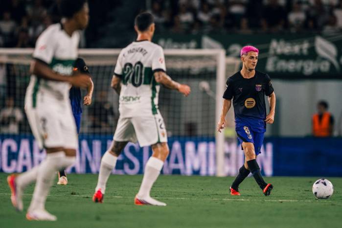 El conjunto dirigido por Hansi Flick mostró desde el primer minuto un fútbol ofensivo, dinámico y eficaz, que dejó sin respuesta a un rival que apenas pudo inquietar la portería defendida por Joan García.