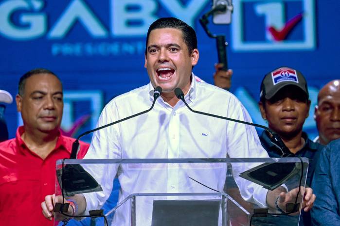 Carrizo también aseguró estar dispuesto a responder ante las instancias correspondientes.