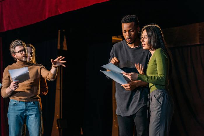 Para el MiCultura, el Festival Nacional de Teatro se integra además a las demás iniciativas de la Dirección Nacional de las Artes, que desarrolla otros encuentros y festivales vinculados con disciplinas como la danza y las artes plásticas.