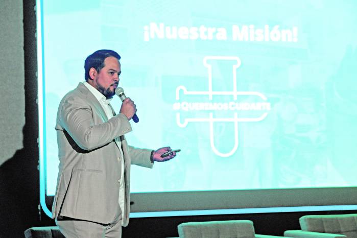 Los puntos de contacto, estarán disponibles en todas las sedes de CliniLab Panamá.