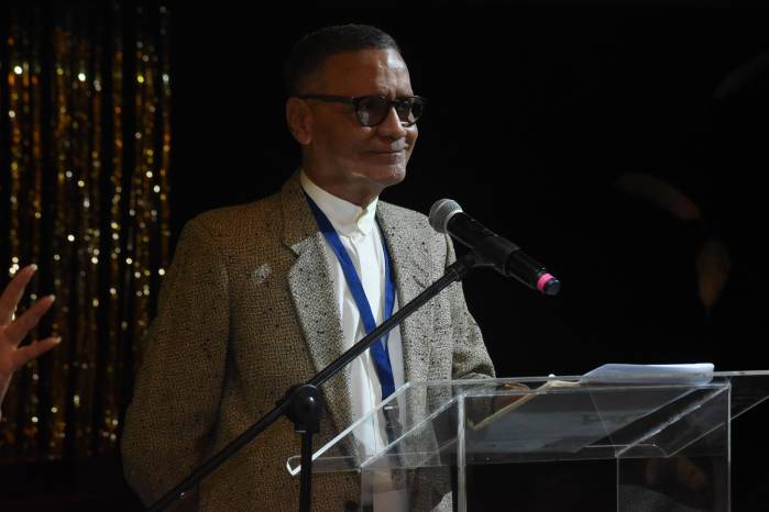 Roberto King, director y fundador del FAE.