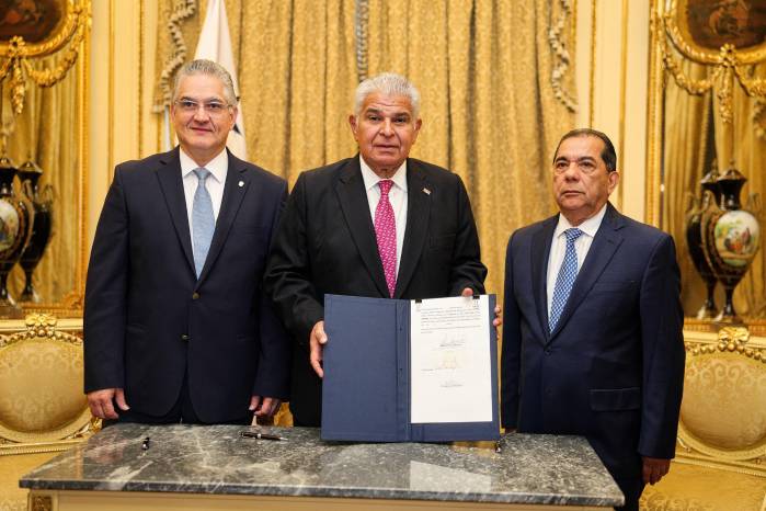 Ventura Vega Osorio llega al Meduca después de desempeñarse como secretario general de la Contraloría General de la República.