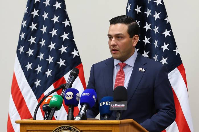 El embajador de Estados Unidos en Panamá, Kevin Cabrera.