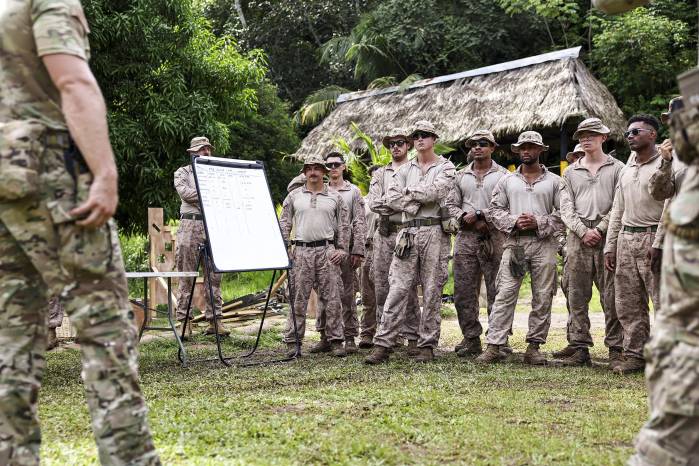 Marines de Estados Unidos reciben entrenamiento en Panamá.