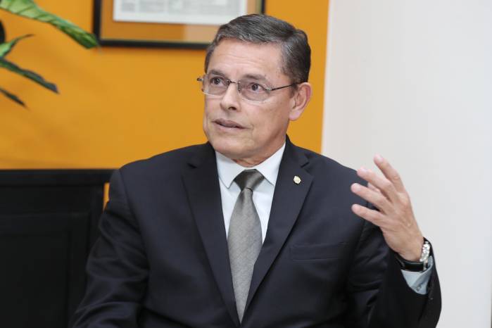 Entrevista a ministro de Seguridad, Frank Ábrego.