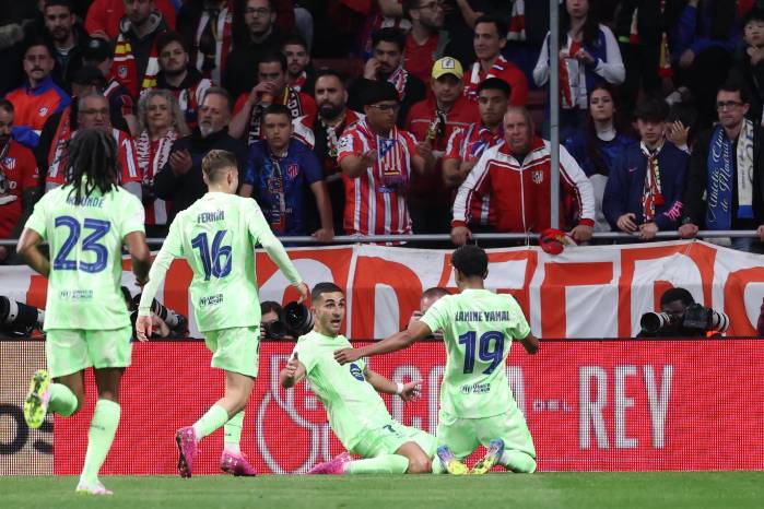 El FC Barcelona celebrando el gol de la victoria ante el Atlético de Madrid.