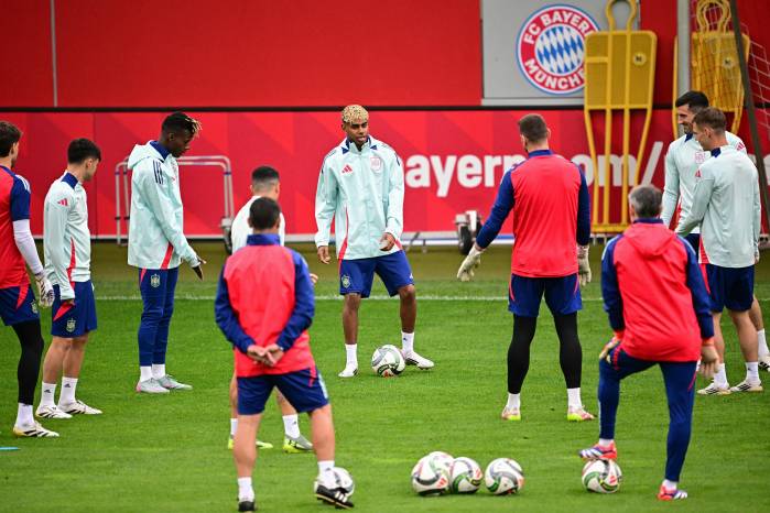 La selección de España durante un entrenamiento.