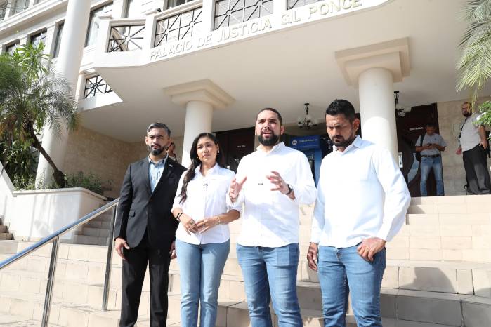 Diputados de Vamos dieron declaraciones sobre diversos temas.