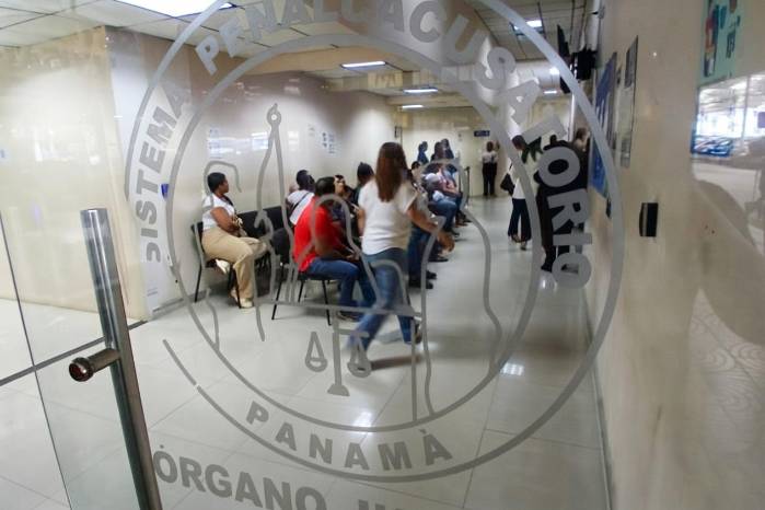 La operación Espejismo mantiene una línea de investigación relacionada con la operación Pandora.