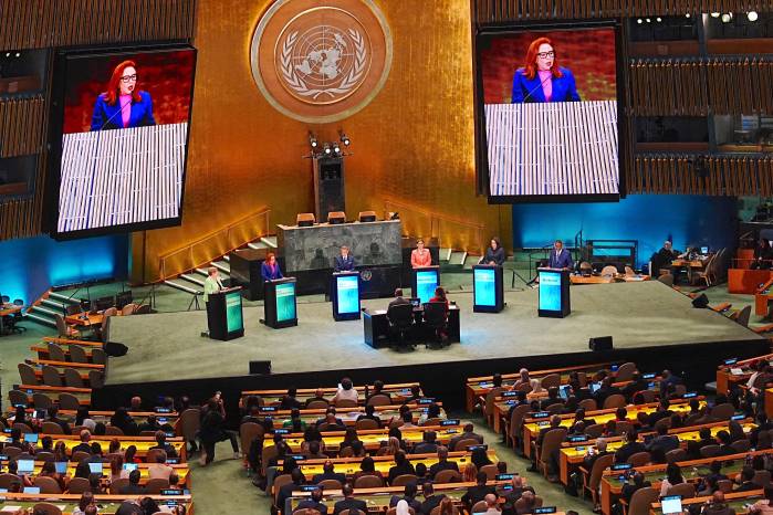 María Fernanda Espinosa: ‘Vivimos en un mundo en llamas , pero aún hay espacio para la paz’